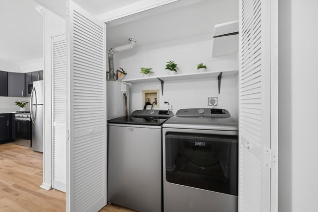 1553 Brandywyn Court N, Buffalo Grove, IL 60089