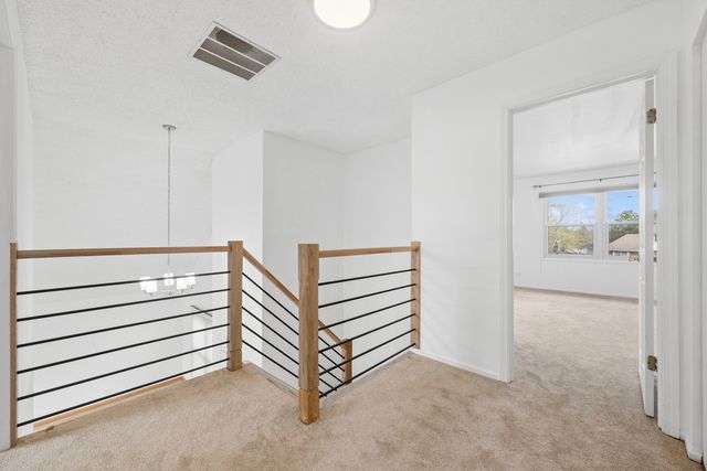 1553 Brandywyn Court N, Buffalo Grove, IL 60089