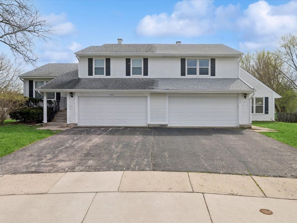 1553 Brandywyn Court N, Buffalo Grove, IL 60089