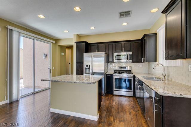 5928 Attavilla Drive, Las Vegas, NV 89141