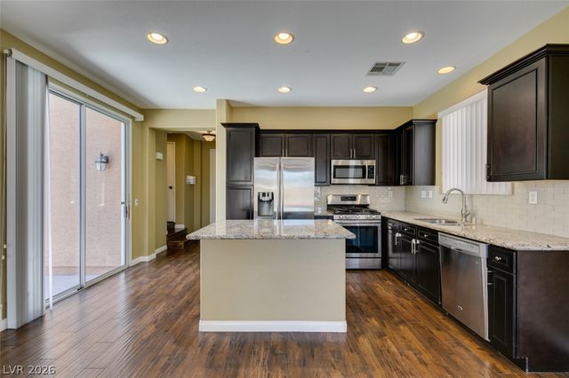 5928 Attavilla Drive, Las Vegas, NV 89141