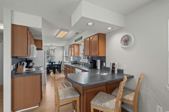 6001 - B7 S Kings Hwy., Myrtle Beach, SC 29575