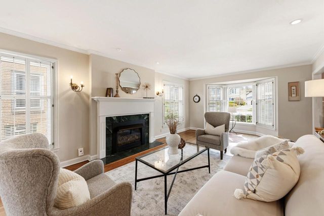 4855 Ardmore AVENUE, Whitefish Bay, WI 53217