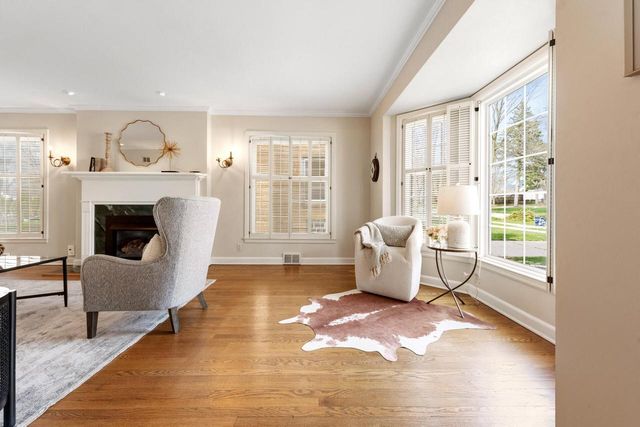 4855 Ardmore AVENUE, Whitefish Bay, WI 53217
