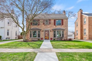 4855 Ardmore AVENUE, Whitefish Bay, WI 53217