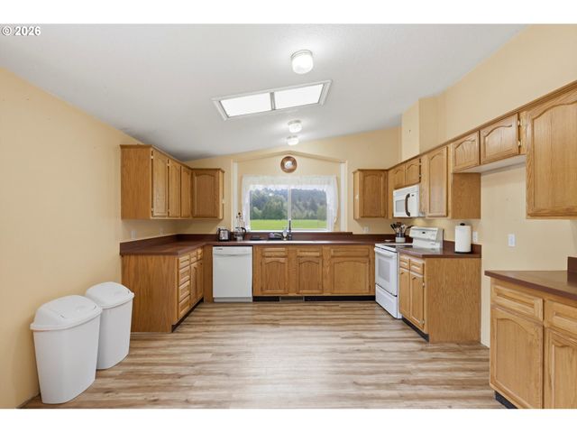 82320 BAY Rd, Elsie, OR 97138
