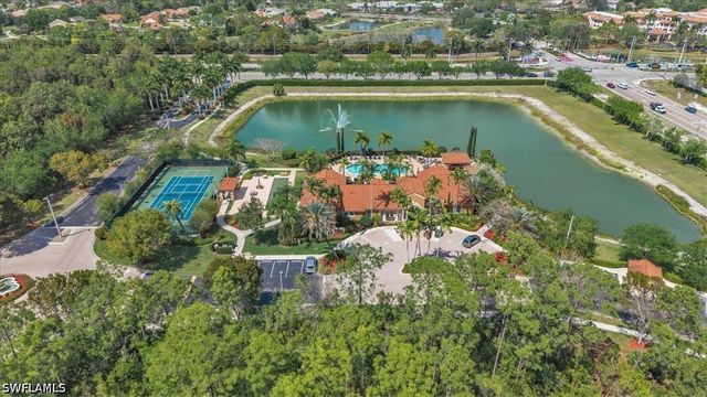 1885 Florida Club DR 8207, Naples, FL 34112