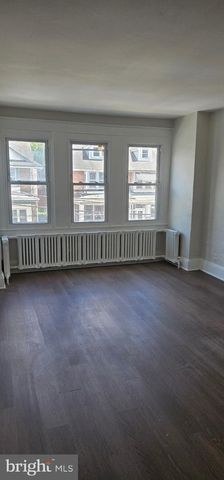 43 LAUREL AVE, Trenton, NJ 08618