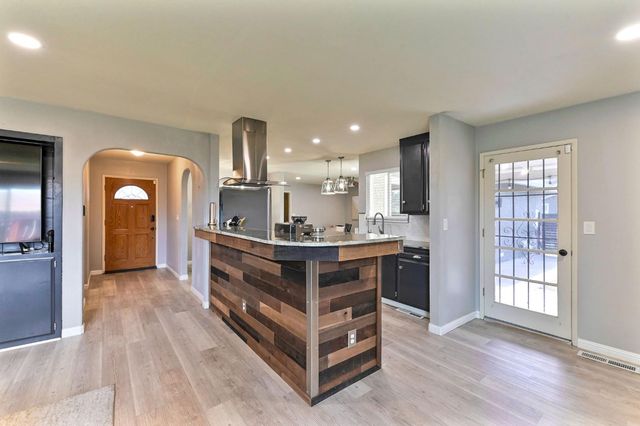 1509 Duportail Ave, Modesto, CA 95355