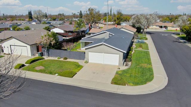 1509 Duportail Ave, Modesto, CA 95355