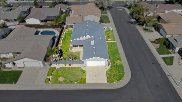 1509 Duportail Ave, Modesto, CA 95355