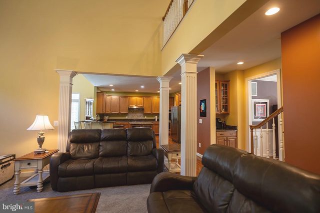 107 JILLIAN CT, Edinburg, VA 22824