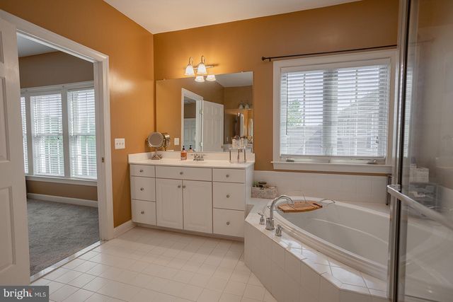 107 JILLIAN CT, Edinburg, VA 22824