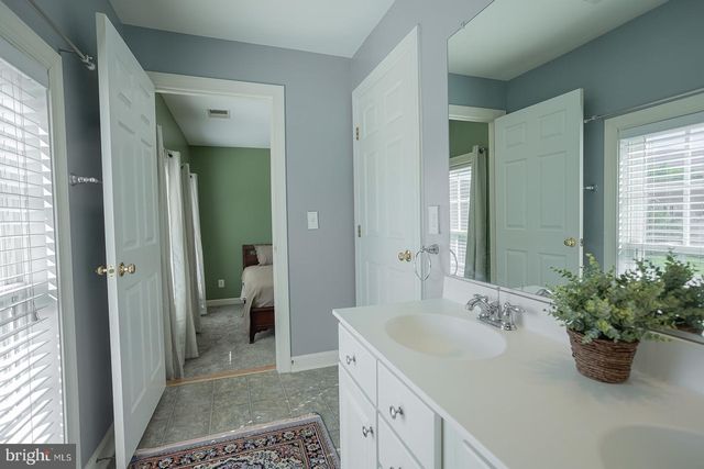 107 JILLIAN CT, Edinburg, VA 22824
