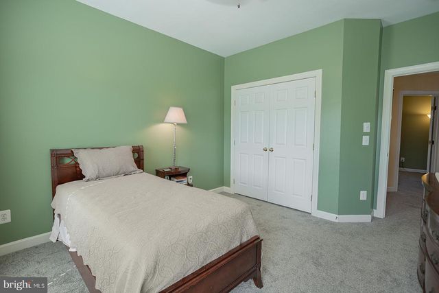 107 JILLIAN CT, Edinburg, VA 22824