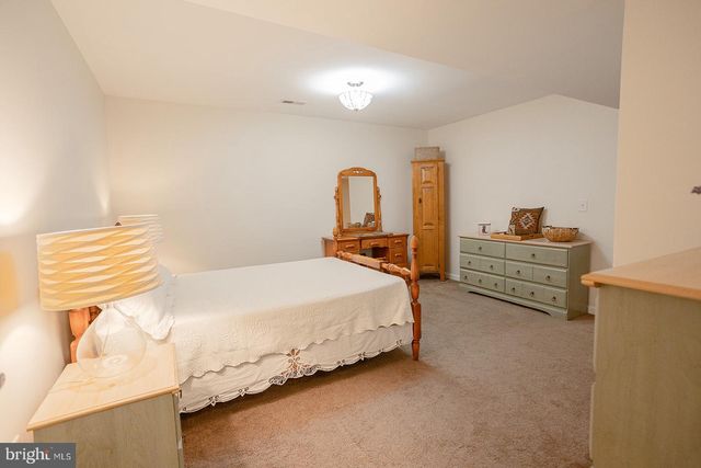 107 JILLIAN CT, Edinburg, VA 22824