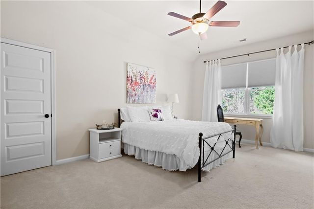 1463 Sutters Pond Drive NW, Kennesaw, GA 30152