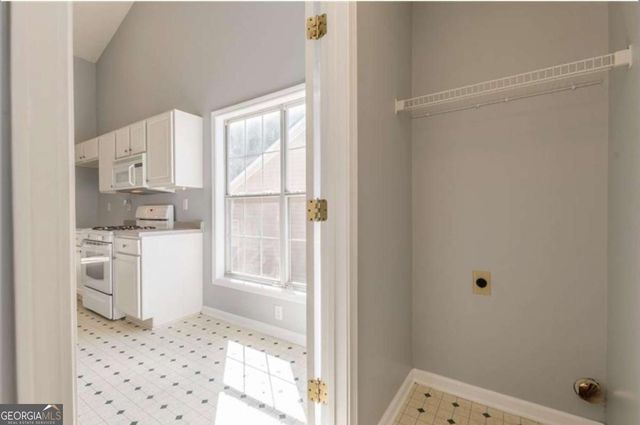 2110 Laurel Pointe Lane, Lawrenceville, GA 30043