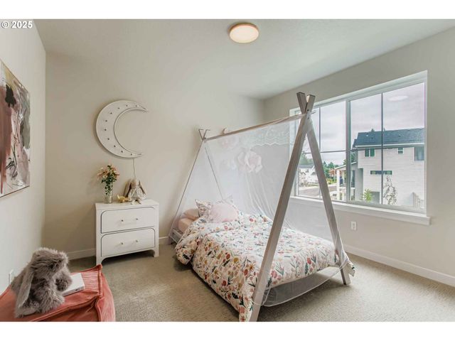 7839 Sw THORNBRIDGE Ter 10, Beaverton, OR 97007