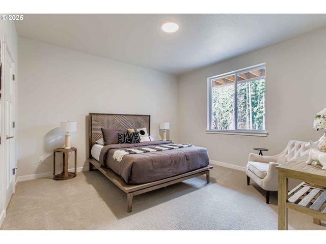 7839 Sw THORNBRIDGE Ter 10, Beaverton, OR 97007