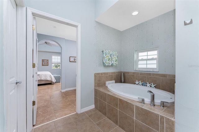 5117 MELBOURNE STREET B304, Punta Gorda, FL 33980