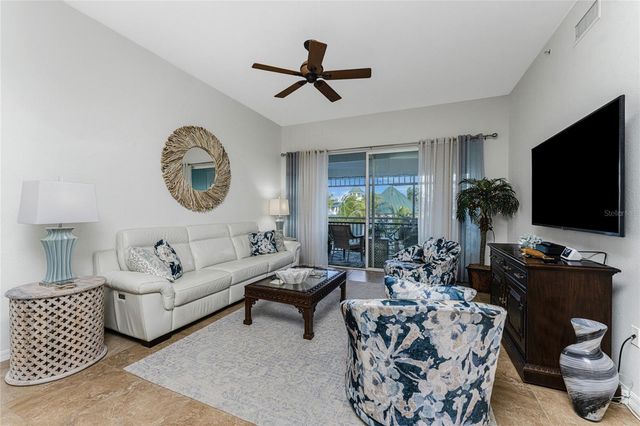 5117 MELBOURNE STREET B304, Punta Gorda, FL 33980