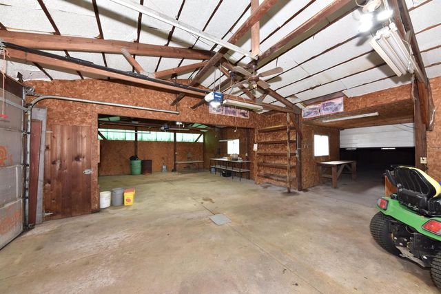 6051 Blueberry ROAD, Allenton, WI 53002