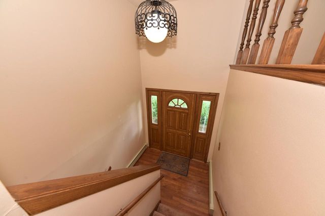6051 Blueberry ROAD, Allenton, WI 53002