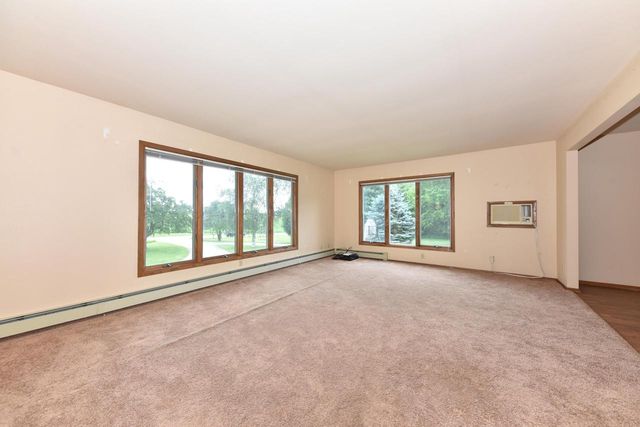 6051 Blueberry ROAD, Allenton, WI 53002