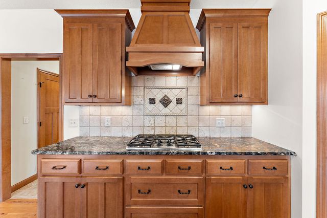 2924 122nd Court NE, Blaine, MN 55449