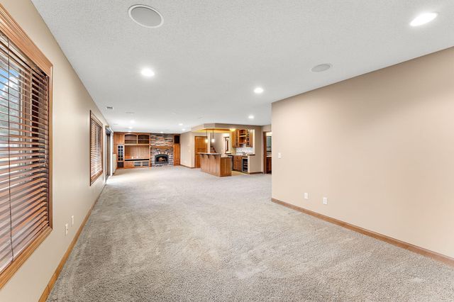 2924 122nd Court NE, Blaine, MN 55449