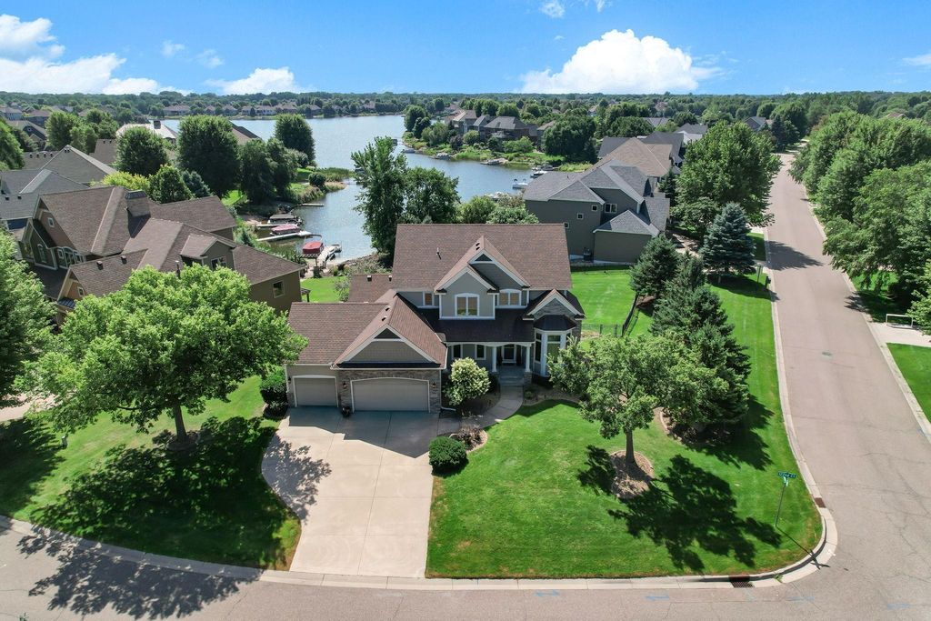 2924 122nd Court NE, Blaine, MN 55449