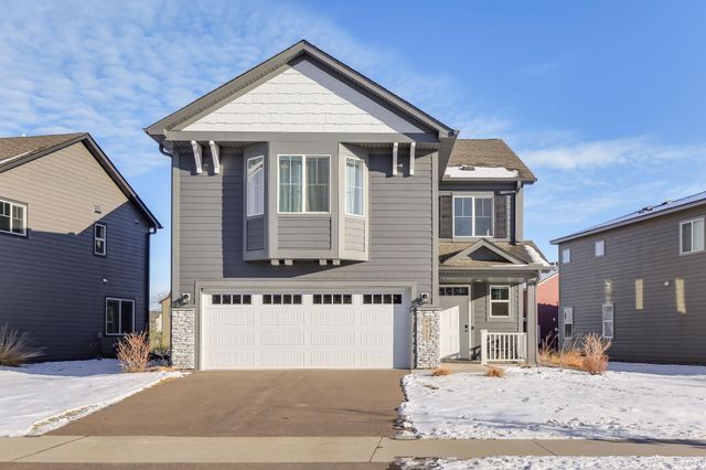 9931 Bluebird Street NW, Coon Rapids, MN 55433