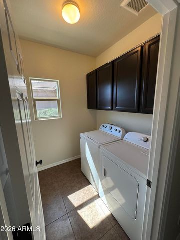 40904 N ELIANA Drive, San Tan Valley, AZ 85140