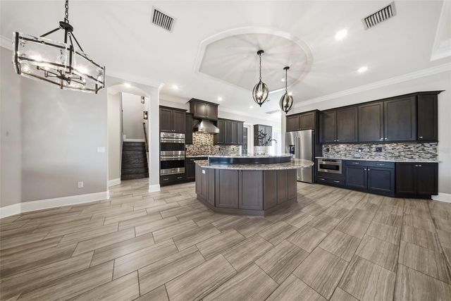 7162 GRAYBROOK DRIVE, Wesley Chapel, FL 33545