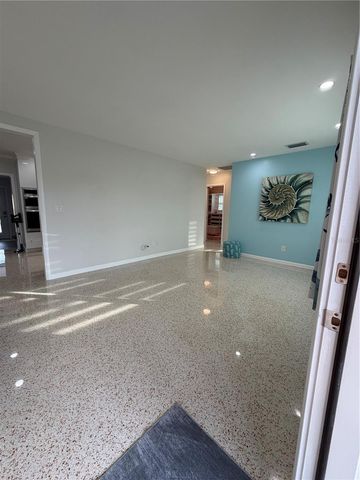 87 OAKWOOD DRIVE, Dunedin, FL 34698