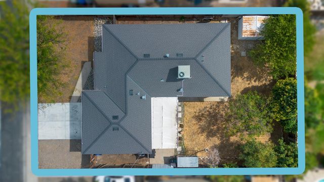 1122 Huntington Dr, Modesto, CA 95350