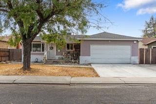 1122 Huntington Dr, Modesto, CA 95350