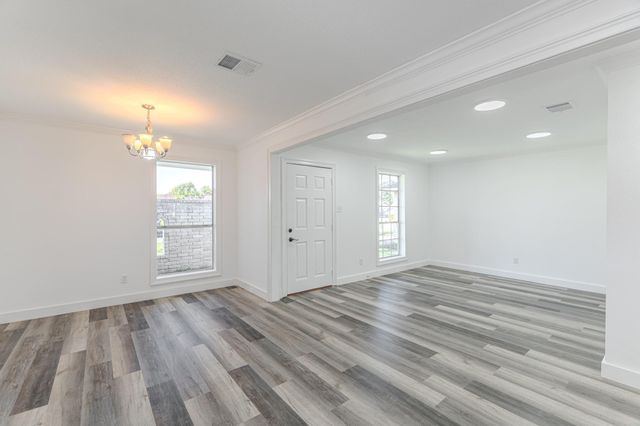 10126 Pine Moss Drive, Houston, TX 77040