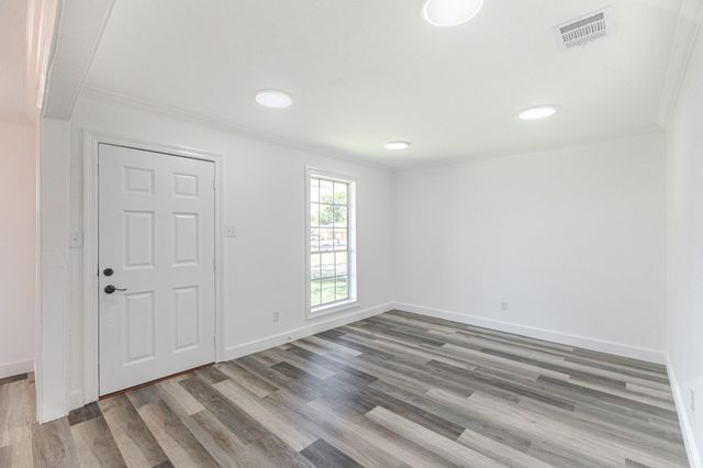 10126 Pine Moss Drive, Houston, TX 77040