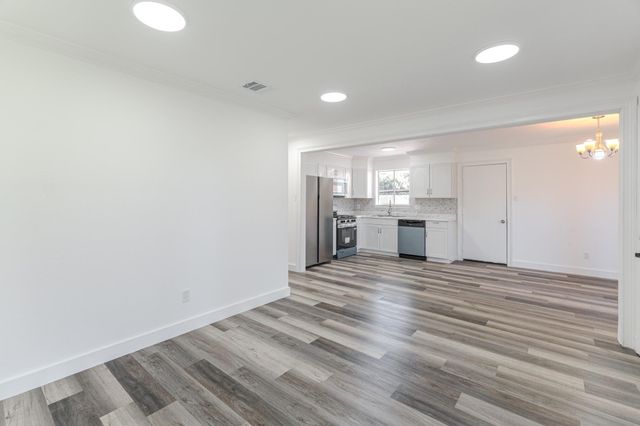 10126 Pine Moss Drive, Houston, TX 77040