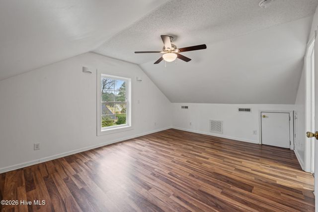 327 Plantation Drive, New Bern, NC 28562