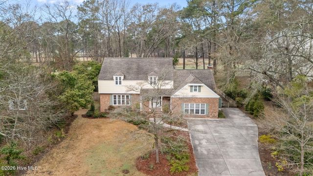 327 Plantation Drive, New Bern, NC 28562