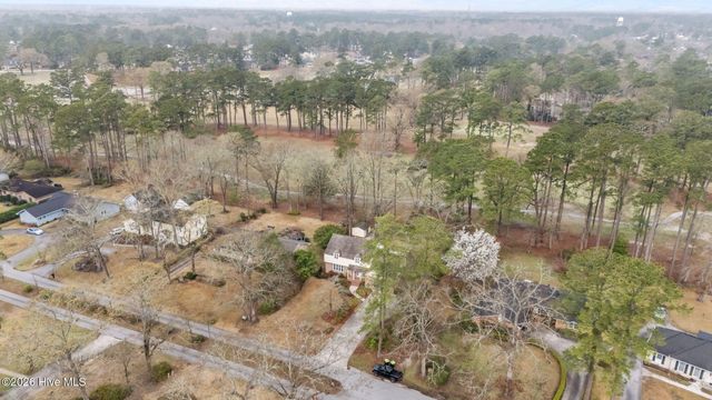 327 Plantation Drive, New Bern, NC 28562
