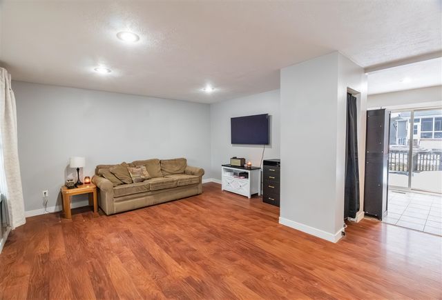 57383 Kingdon Drive, Mattawan, MI 49071