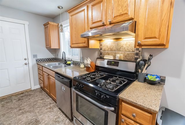 57383 Kingdon Drive, Mattawan, MI 49071