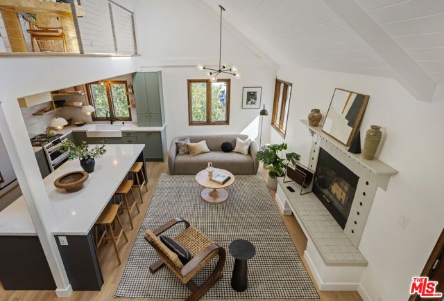 2333 Effie Street, Los Angeles, CA 90026