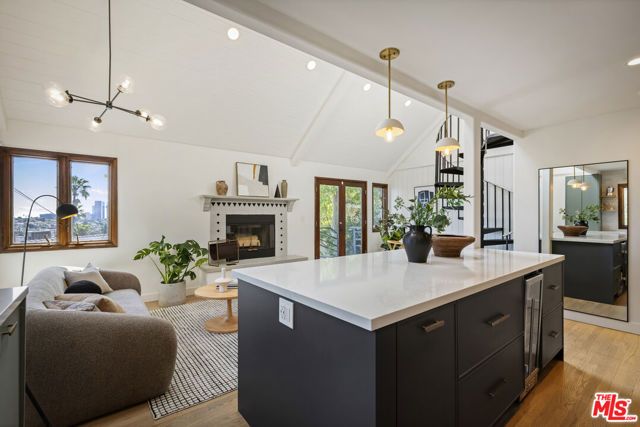 2333 Effie Street, Los Angeles, CA 90026