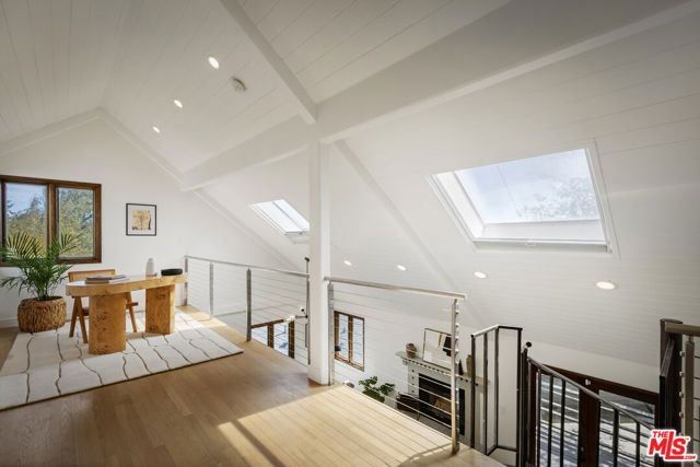 2333 Effie Street, Los Angeles, CA 90026