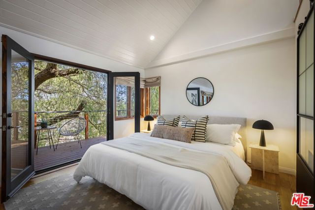 2333 Effie Street, Los Angeles, CA 90026